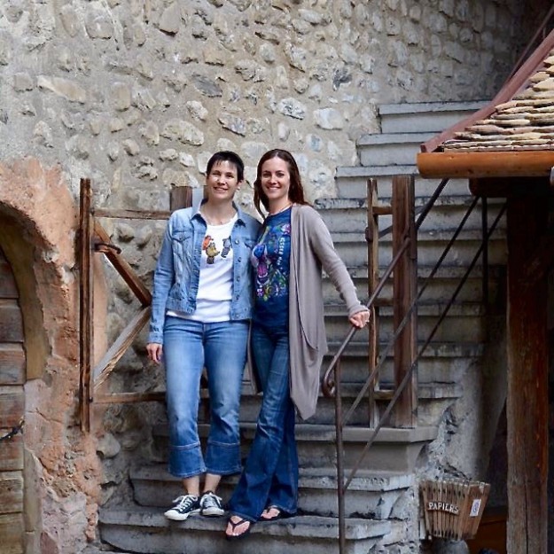 chloe and claire at chillon